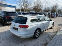Gebraucht VW Passat Trendline 150 PS (110 kW) 2017 Weiß Kombi