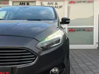 Gebraucht Ford S-MAX Titanium 150 PS (110 kW) 2016 Grau Van / Kleinbus