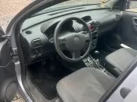 Gebraucht Opel Corsa 75 PS (55 kW) 2004 Silber Kleinwagen