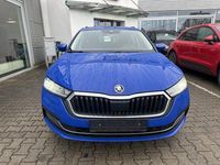 Gebraucht Skoda Octavia First Edition 150 PS (110 kW) 2022 Energy blau Kombi