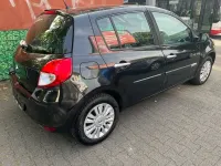 Gebraucht Renault Clio III 75 PS (55 kW) 2010 Schwarz Limousine