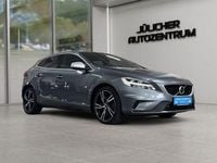 Gebraucht Volvo V40 Momentum 150 PS (110 kW) 2017 Grau Limousine