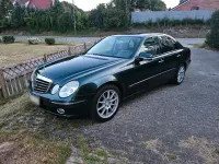 Gebraucht Mercedes E300 211 PS (155 kW) 2008 Grün Limousine