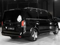 Gebraucht Mercedes V300 Exclusive 237 PS (174 kW) 2024 Schwarz Van / Kleinbus