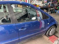 Gebraucht Mercedes A190 125 PS (91 kW) 2001 Blau Kleinwagen