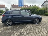 Gebraucht Hyundai i30 Advantage 101 PS (74 kW) 2025 Sailing blue Limousine