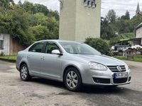 Gebraucht VW Jetta 140 PS (102 kW) 2008 Silber Limousine