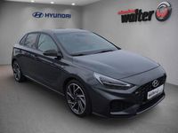 Gebraucht Hyundai i30 Comfort 159 PS (116 kW) 2021 Dark knight / mic Limousine