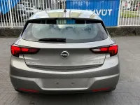 Gebraucht Opel Astra Edition 105 PS (77 kW) 2017 Beige Limousine