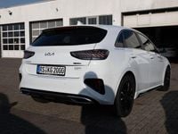 Gebraucht Kia Ceed GT-Line 140 PS (102 kW) 2026 Carraraweiss Kleinwagen
