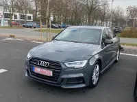 Gebraucht Audi A3 Sport 116 PS (85 kW) 2019 Grau Limousine