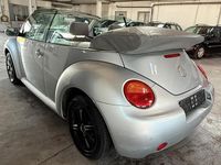 Gebraucht VW New Beetle 102 PS (75 kW) 2004 Silber Kleinwagen