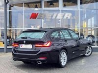 Gebraucht BMW 320 190 PS (139 kW) 2024 Schwarz Kombi