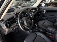 Gebraucht Mini Cooper Classic 136 PS (100 kW) 2021 Grau Kleinwagen