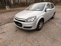 Gebraucht Opel Astra 125 PS (91 kW) 2004 Silber Kleinwagen