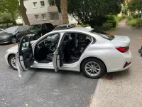 Gebraucht BMW 318 150 PS (110 kW) 2019 Weiß Limousine