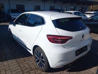 Gebraucht Renault Clio V Techno 91 PS (66 kW) 2023 Arktis weiß