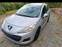 Gebraucht Peugeot 207 73 PS (53 kW) 2008 Silber Kleinwagen