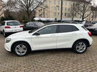 gebraucht Mercedes GLA250 4Matic*PANO*SITZHZG*AUT.*NAVI*ILS*