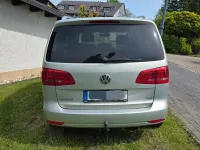 Gebraucht VW Touran Life 105 PS (77 kW) 2014 Silber Van / Kleinbus