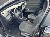 Neu Dacia Jogger Expression 110 PS (80 kW) 2025 Perlmuttschwarz perlmuttschwarz Van / Kleinbus