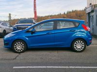 Gebraucht Ford Fiesta Trend 101 PS (74 kW) 2017 Blau Kleinwagen