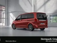Gebraucht Mercedes V300 Avantgarde 237 PS (174 kW) 2022 Rot Van / Kleinbus