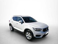 Gebraucht Volvo XC40 Momentum 129 PS (94 kW) 2021 Weiß SUV