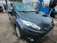 Gebraucht Ford Fiesta 60 PS (44 kW) 2010 Grau Kleinwagen