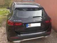 Gebraucht Mercedes GLA200 163 PS (119 kW) 2020 Schwarz SUV