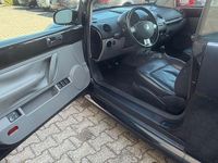 Gebraucht VW New Beetle 102 PS (75 kW) 2004 Schwarz Kleinwagen