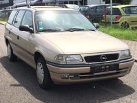 Gebraucht Opel Astra 75 PS (55 kW) 1996 Gold metallic Kombi