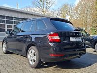 Gebraucht Skoda Fabia Active 95 PS (69 kW) 2021 Schwarz Kombi