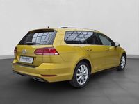 Gebraucht VW Golf VII R-line 125 PS (91 kW) 2018 Gelb Kombi