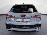 Neu Audi Q3 Advanced 265 PS (194 kW) 2025 Grau SUV