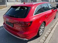Gebraucht Audi A4 Sport 190 PS (139 kW) 2018 Rot Kombi