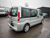 Gebraucht Opel Vivaro 145 PS (106 kW) 2007 Silber Van / Kleinbus