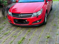 Gebraucht Opel Astra 116 PS (85 kW) 2008 Rot Kombi