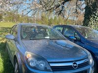 Gebraucht Opel Astra 105 PS (77 kW) 2004 Silber Kleinwagen