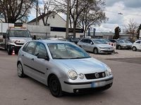 Second-hand VW Polo 64 CP (47 kW) 2002 Argintiu Hatchback