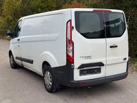 Gebraucht Ford Transit Custom 105 PS (77 kW) 2017 Weiß Van / Kleinbus