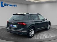 Gebraucht VW Tiguan Life 150 PS (110 kW) 2022 Uranograu SUV