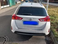 Gebraucht Toyota Auris 124 PS (91 kW) 2015 Weiß Kombi