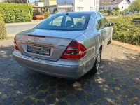 Gebraucht Mercedes E260 177 PS (130 kW) 2005 Silber Limousine