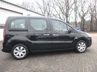Gebraucht Citroën Berlingo SELECTION 120 PS (88 kW) 2014 Schwarz Van / Kleinbus
