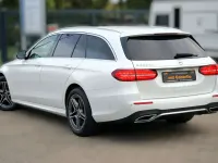 Gebraucht Mercedes E300 AMG line 194 PS (142 kW) 2022 Weiß Limousine