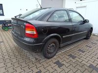 Gebraucht Opel Astra 84 PS (61 kW) 2001 Schwarz Kleinwagen