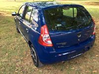 Gebraucht Dacia Sandero 75 PS (55 kW) 2010 Blau Limousine