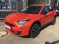 Neu Fiat 600 146 PS (107 kW) 2025 Orange Limousine