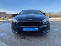 Gebraucht Ford Focus Trend 101 PS (74 kW) 2014 Blau Limousine